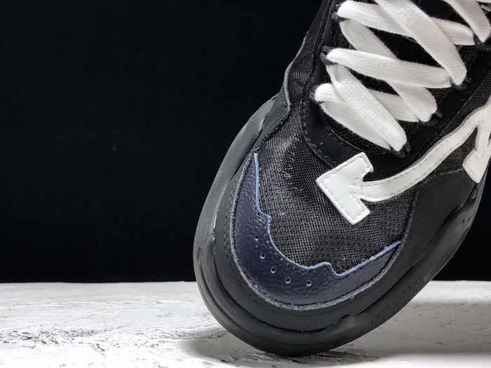 OF C/O ODSY-1000 SNEAKER   KICKZE OW-1