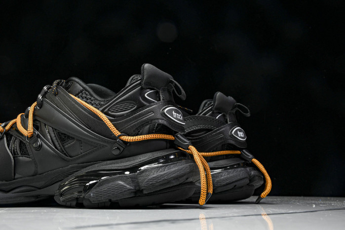 BL  TRACK -COPSHOE BL -Track 01