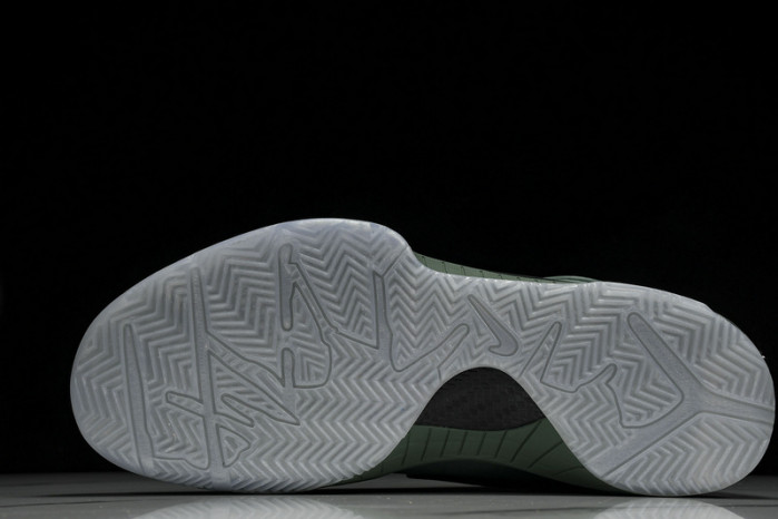 Nike Kobe 4 Protro “Girl Dad”  FQ3545-300