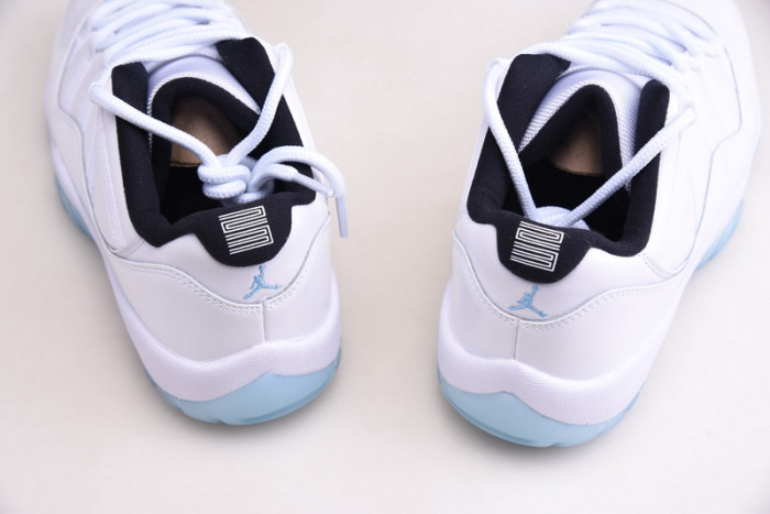 AIR JORDAN 11 RETRO LOF LEGEND BLUE AV2187-117