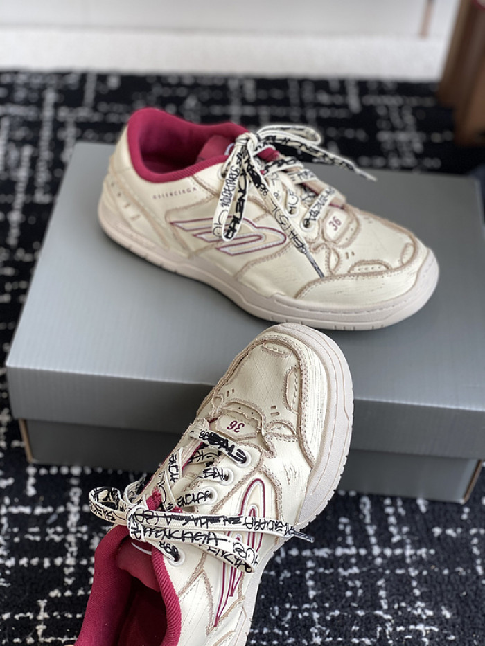 BL Hamptons Worn-Out -COPSHOE BL - WO 06