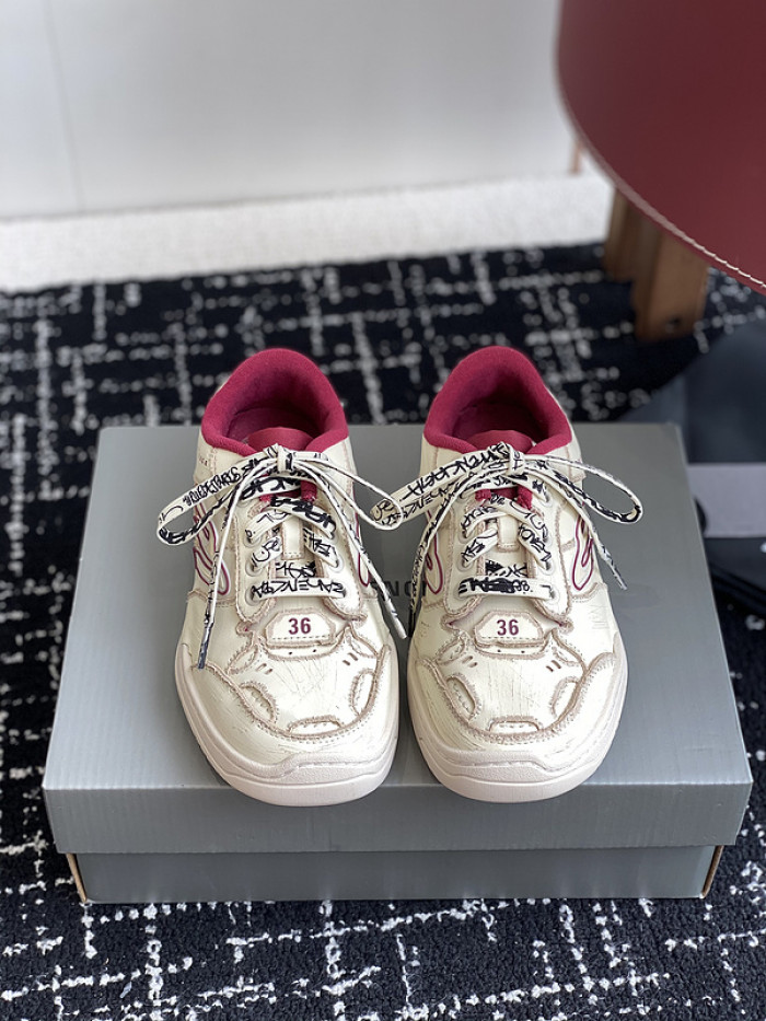 BL Hamptons Worn-Out -COPSHOE BL - WO 06