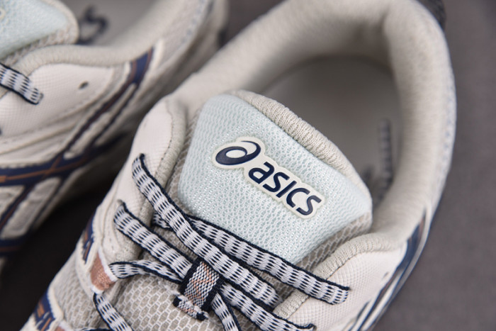 A*sics COPSHOE AS-035