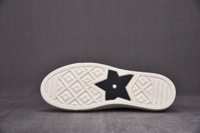 D1R* SNEAKER KICKZE DR-48