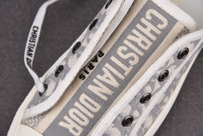 D1R* SNEAKER KICKZE DR-48