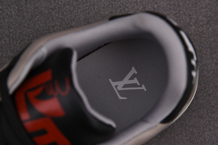 LVT  SNEAKERS   KICKZE L&V-40