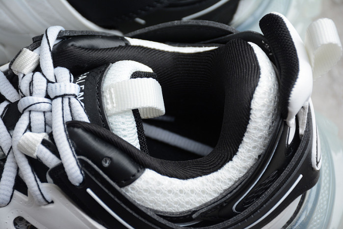 BL TRAINERS TRACK -KICKZE BL 74