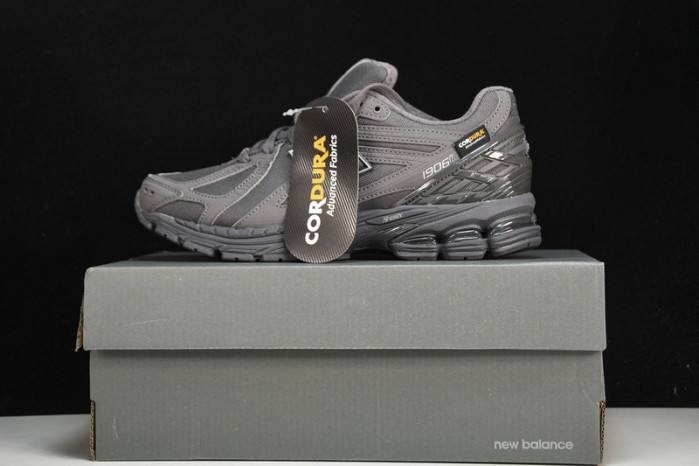 N*EW B*ALANCE COPSHOE NB-057