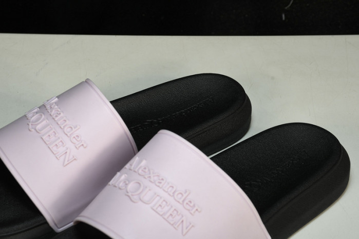 mcqueen slide cophsoe MQS-01