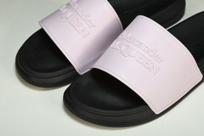 mcqueen slide cophsoe MQS-01