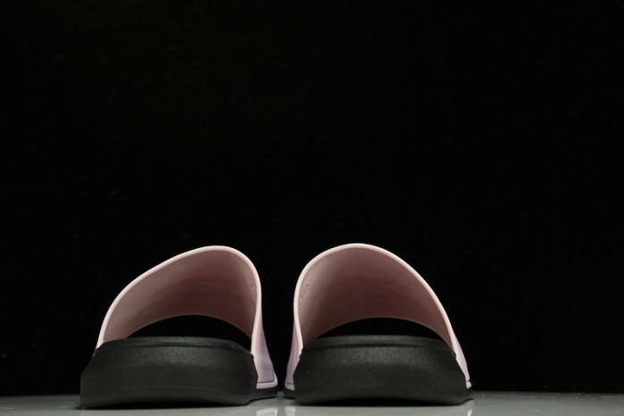 mcqueen slide cophsoe MQS-01