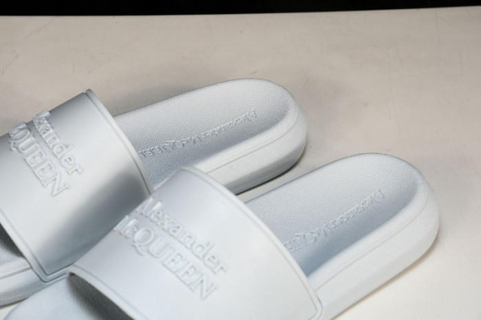 mcqueen slide cophsoe MQS-02