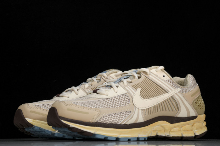 Nike Zoom Vomero 5 Oatmeal  FB8825-111