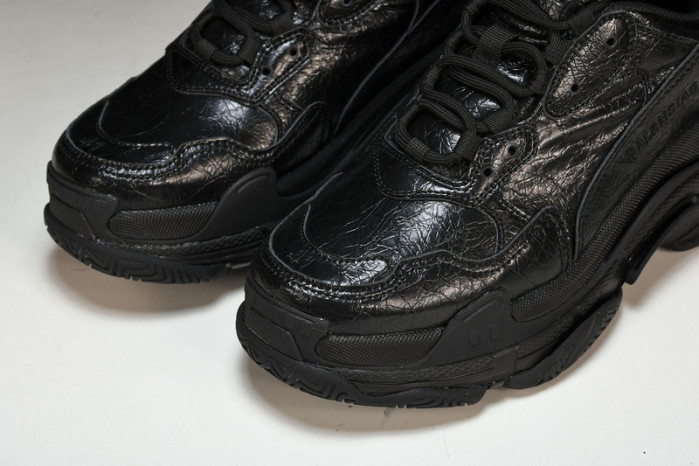 BL TRIPLE S TRAINERS -COPSHOE BL 242